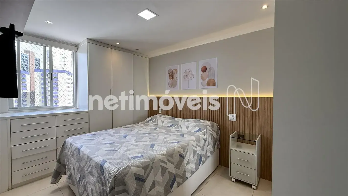 Excelente oportunidade em Águas Claras. Este apartamento está localizado no 9º a...