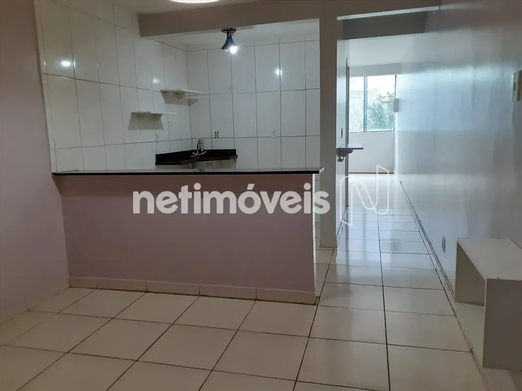 Excelente kit, sendo 1 quarto, sala, cozinha estilo americano, banheiro e área d...