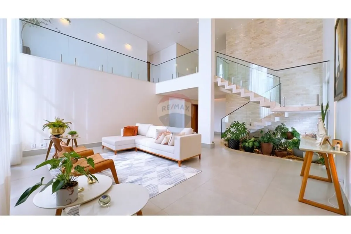 Encante-se com Esta Bela Casa de Alto Padrão na Ponte Alta Norte Residencial Pri...