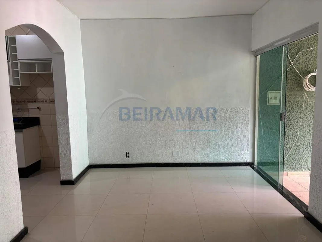 Casa com 3 Quartos | Mezanino | Garagem para 3 Carros para Aluguel - QS 12 - Ria...