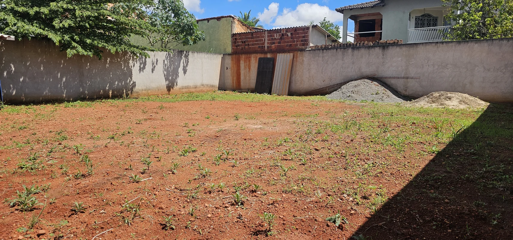 VICENTE PIRES COLONIA AGRÍCOLA SAMAMBAIALOTE A VENDA EM CONDOMÍNIO PRÓXIMO A BUL...