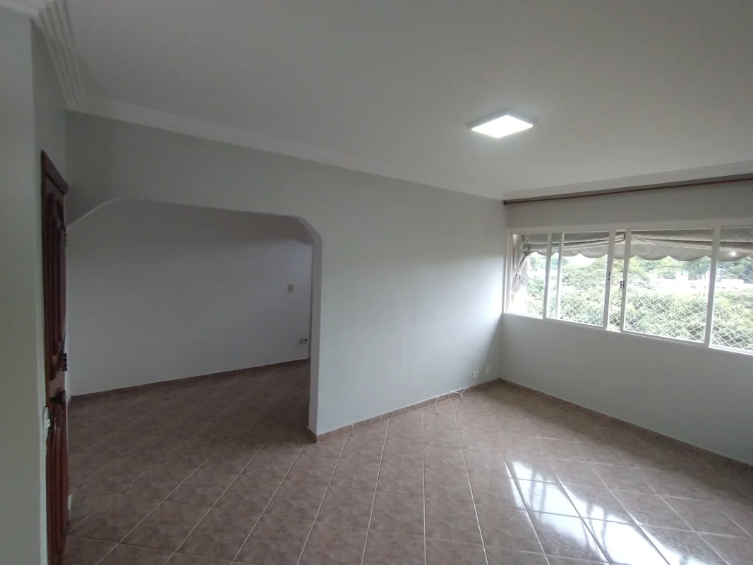 Imagine morar em um apt confortável na região mais desejada de Brasília, com fác...