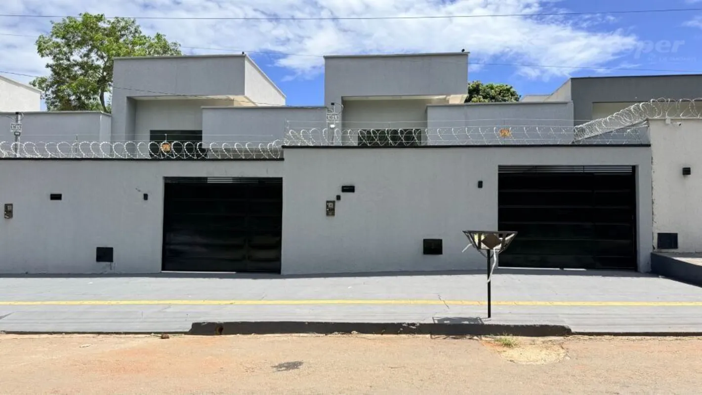 Casa à venda com 3 Quartos (1 Suíte) e 270m², no Jardim Helvécia – Aparecida de ...
