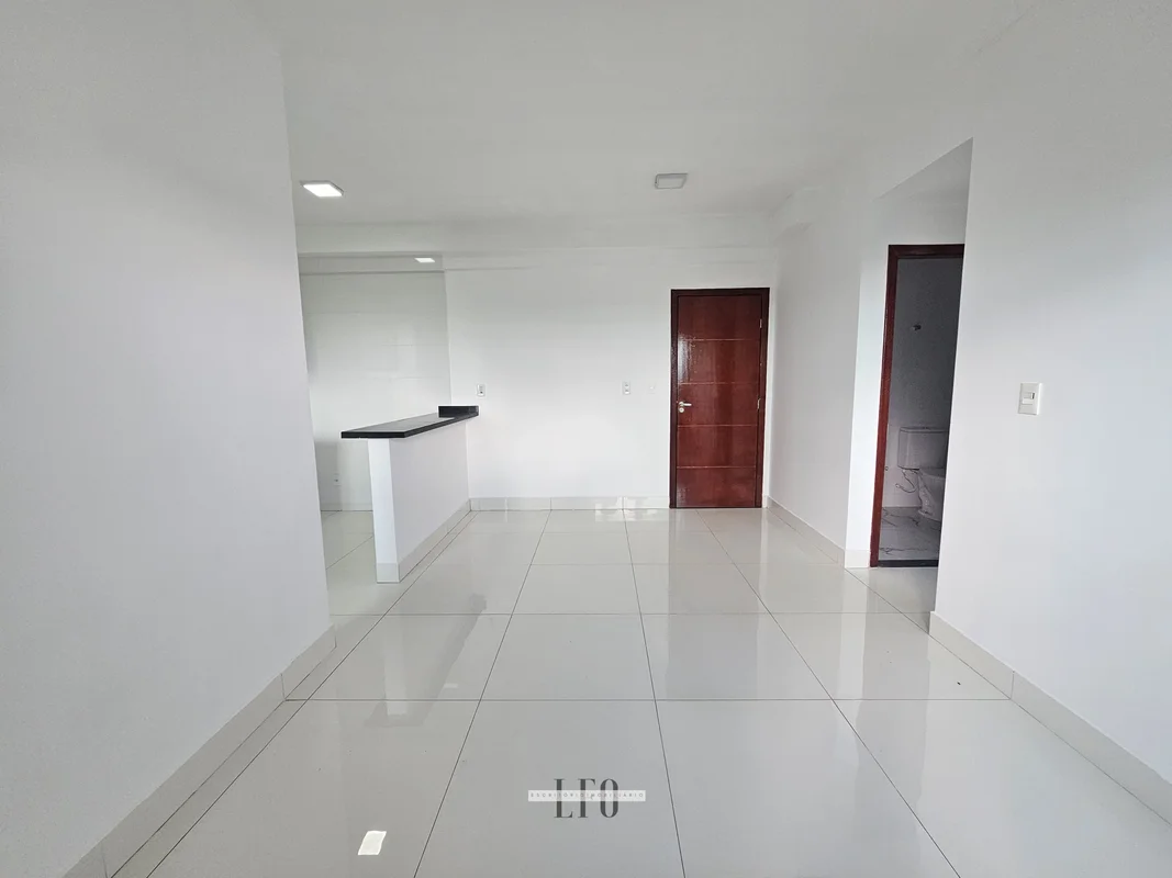 Apartamento 2 Quartos com Suíte, Varanda e Lazer – Residencial Talismã | Vicente...