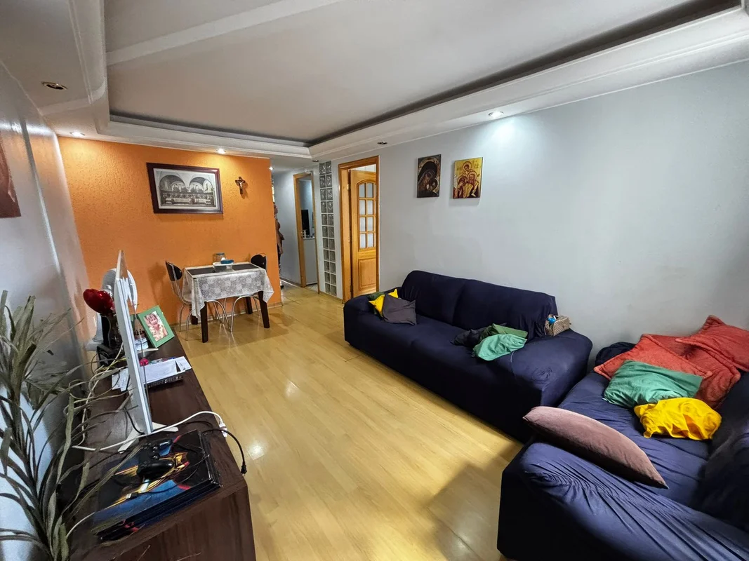 Descubra um apartamento acolhedor e bem localizado na EPTG QE 3 Bloco B 5, no co...