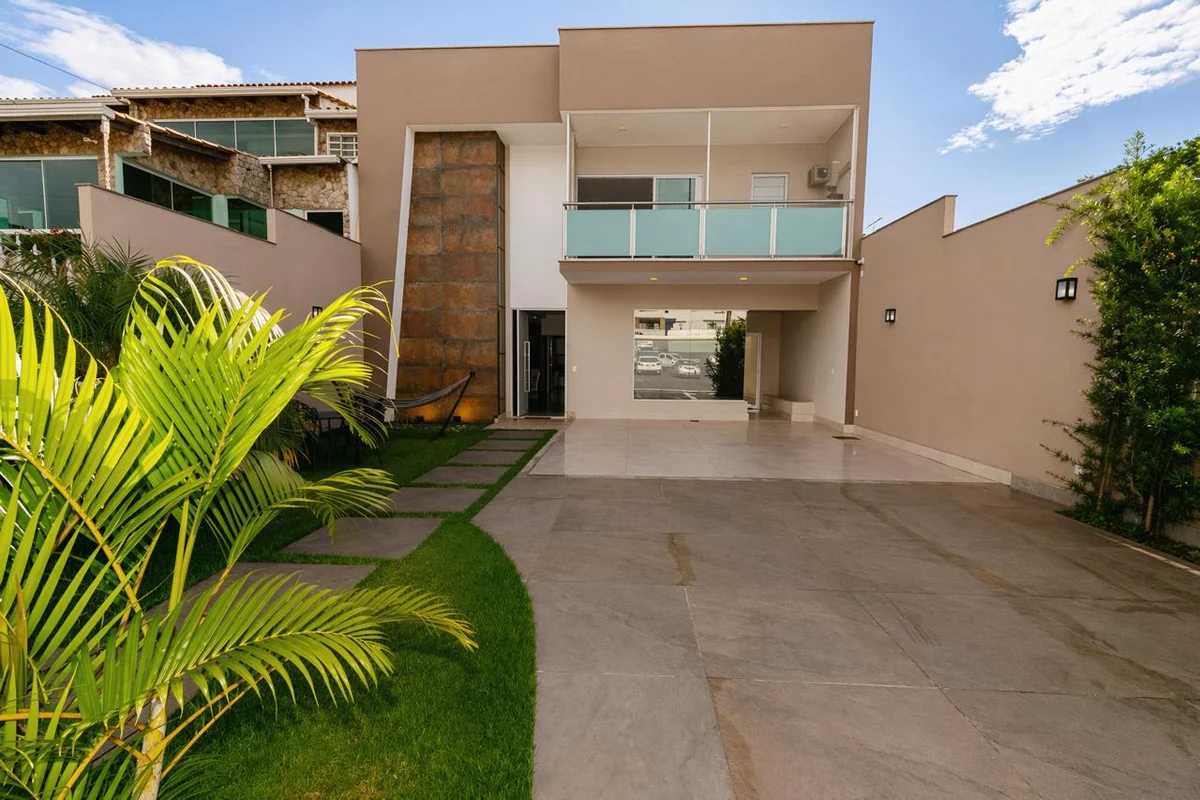 Lettieri Vende casa na melhor quadra do Cruzeiro Velho, unindo localização privi...