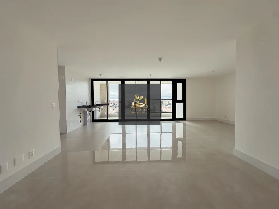 Tem imóveis que a gente visita. E tem imóveis que a gente imagina vivendo neles....