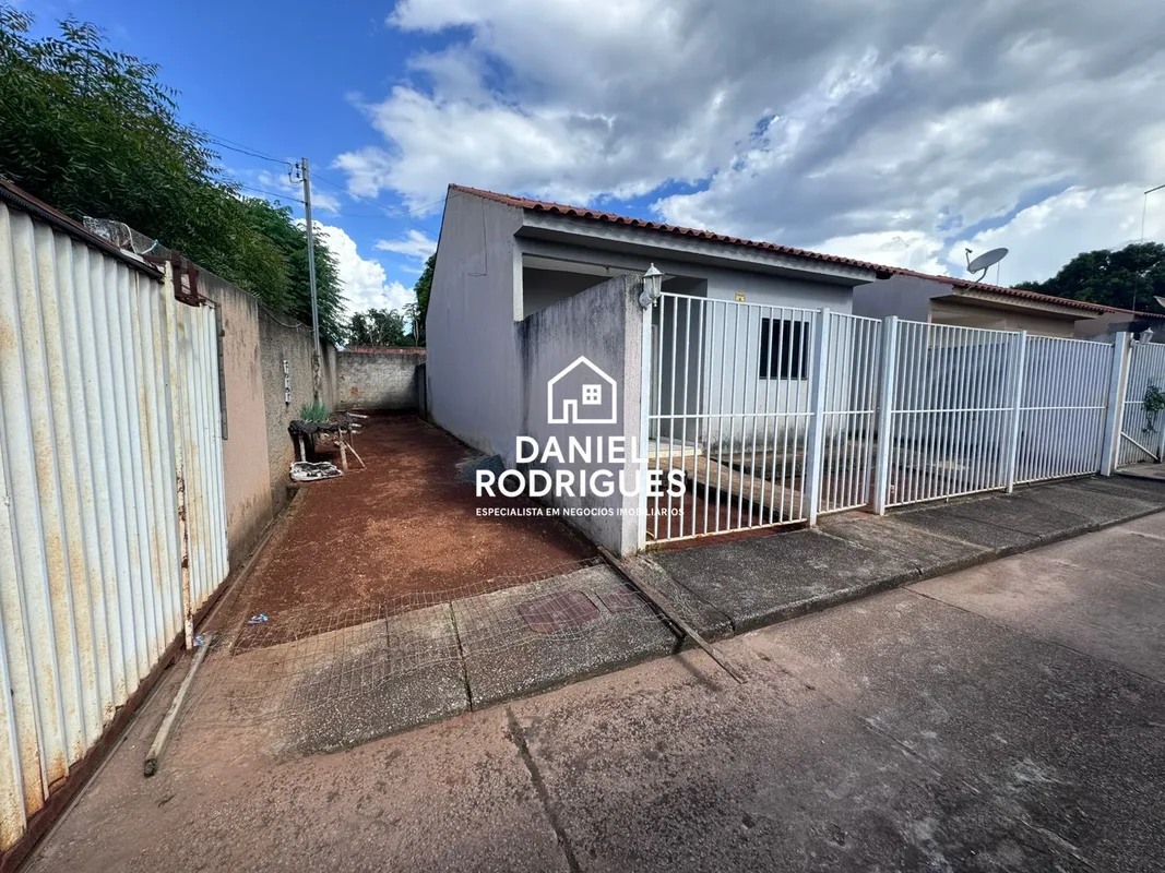 Vendo Ágio de Casa em Águas Lindas GO Setor: Santa Lúcia São 2 Quartos, Sala, Co...