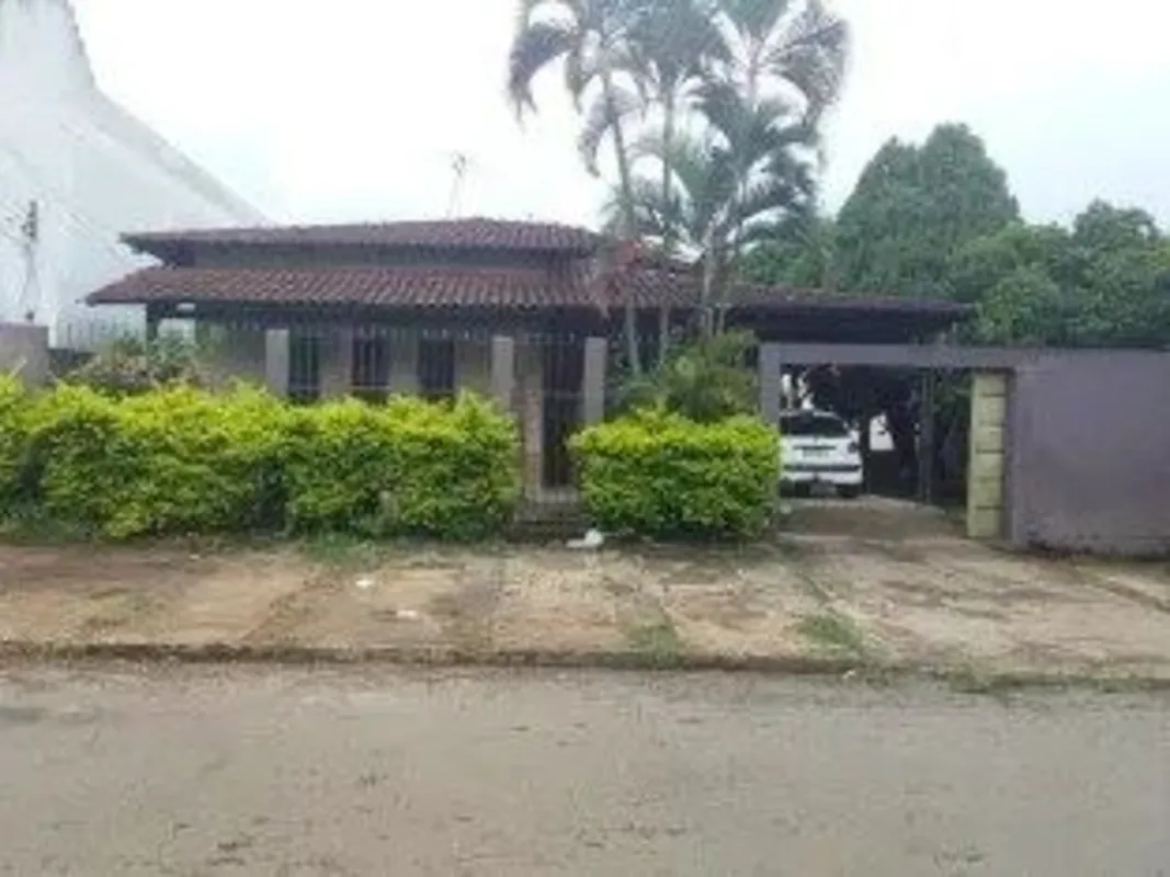 Casa disponível para venda em Santa Genoveva, Goiânia - Goiás. com aproximadamen...