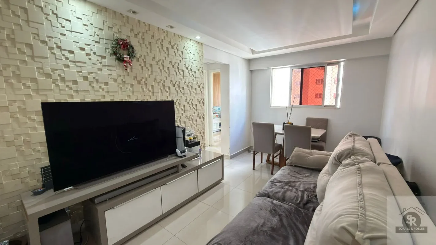 Apto de 48m² no Res. Long beach, 2 qtos, Armários, Lazer Completo, Vaga Descober...