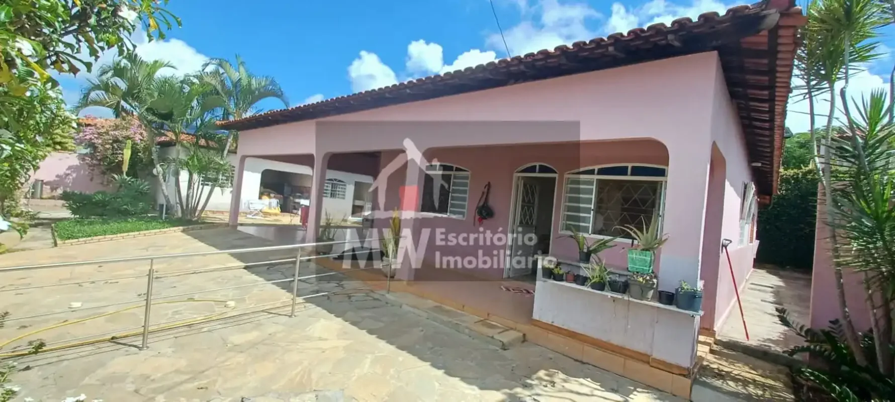 - MW ESCRITÓRIO IMOBILIÁRIO VENDE CASA TÉRREA CONDOMÍNIO VIVENDAS FRIBURGO - IMÓ...