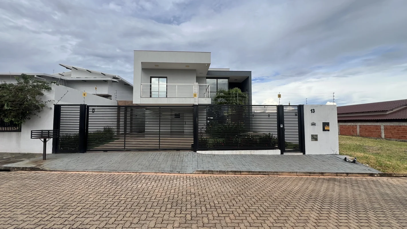 EXCLUSIVIDADE NO ALTO DA BOA VISTA SOBRADINHO/DF Imagine viver em uma casa onde ...