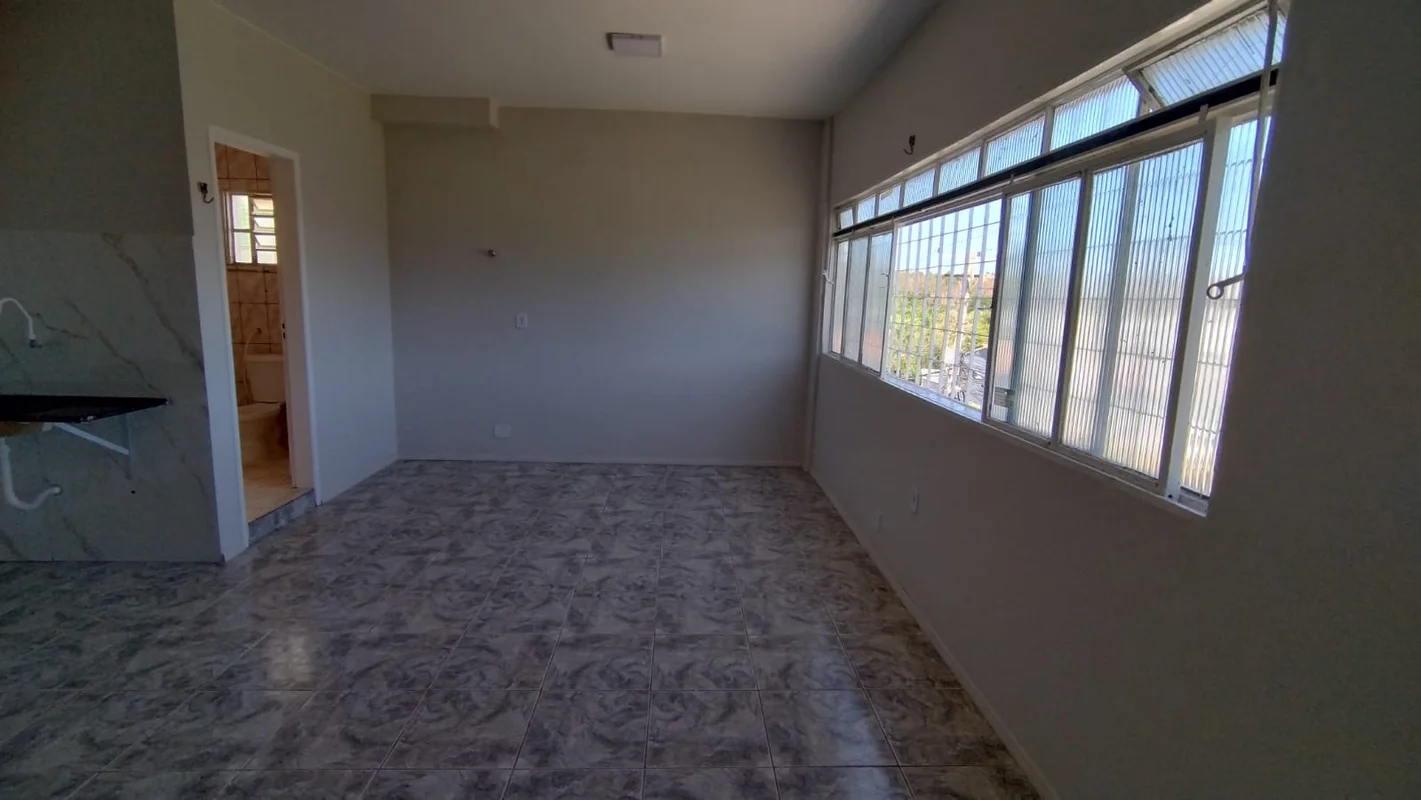 Kitnet a venda na quadra 07 comercial local 26 sobradinho. 13/04/26