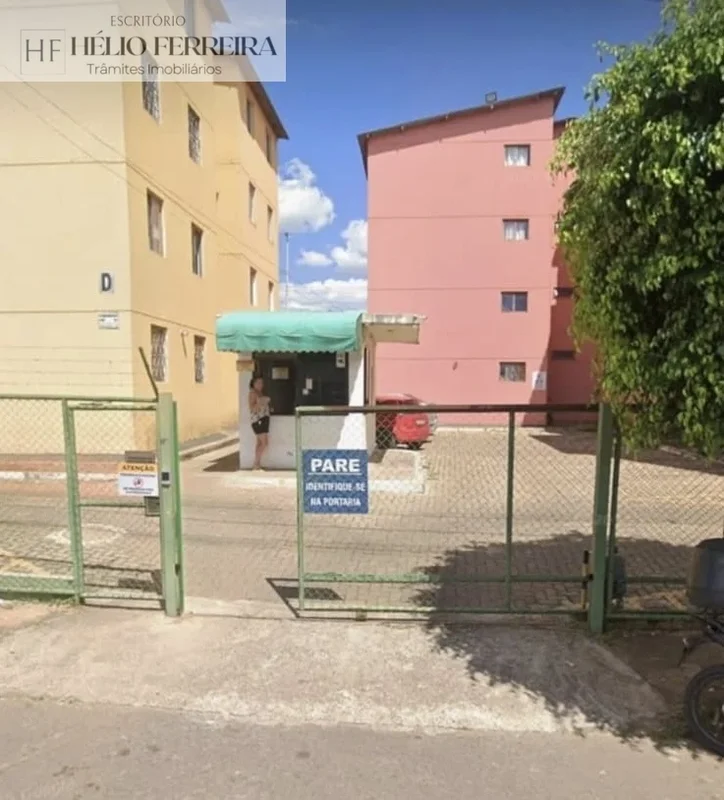 Excelente apartamento com 2 quartos, sala, cozinha e banheiro na Santa Maria. Co...