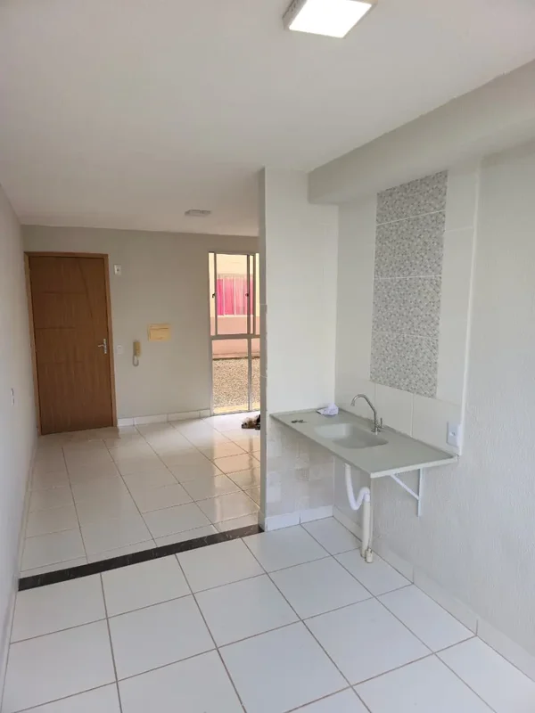 Oportunidade em Luziânia/GO – Apartamento Reformado!Apartamento térreo localizad...