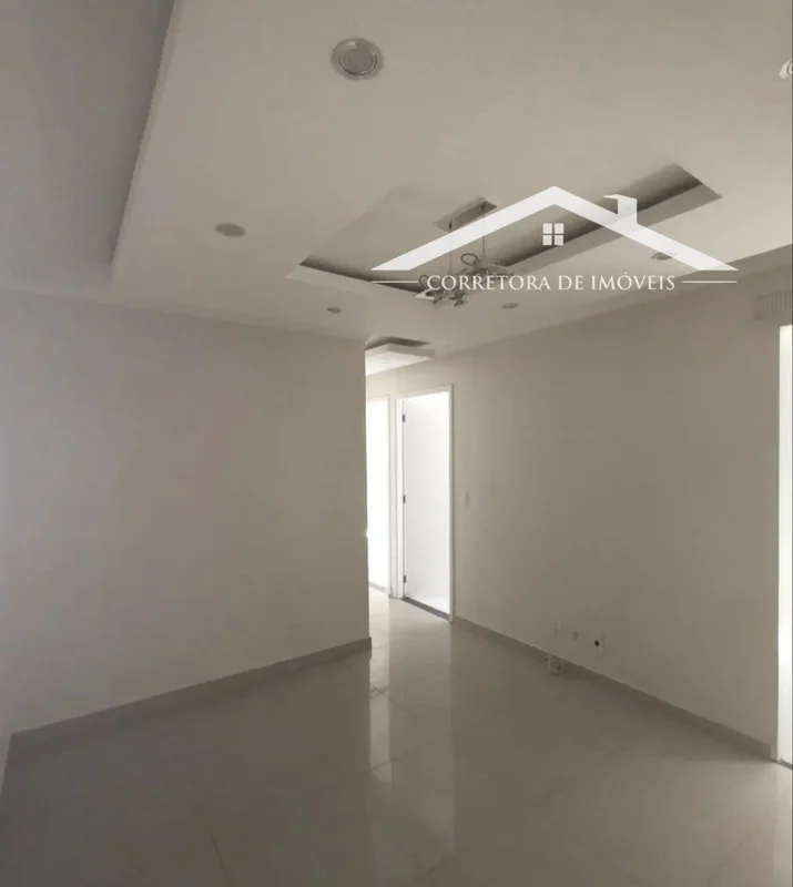 *VENDE-SE* apartamento de 2 quartos, *Térreo*, *Apartamento de Frente com árvore...
