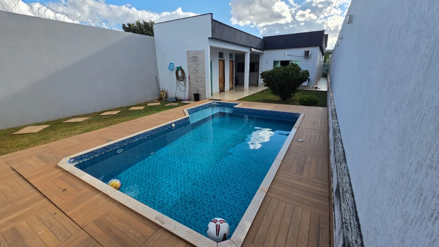 VENDE-SE EXCELENTE CASA TÉRREA EM VICENTE PIRESSe você busca conforto, sofistica...