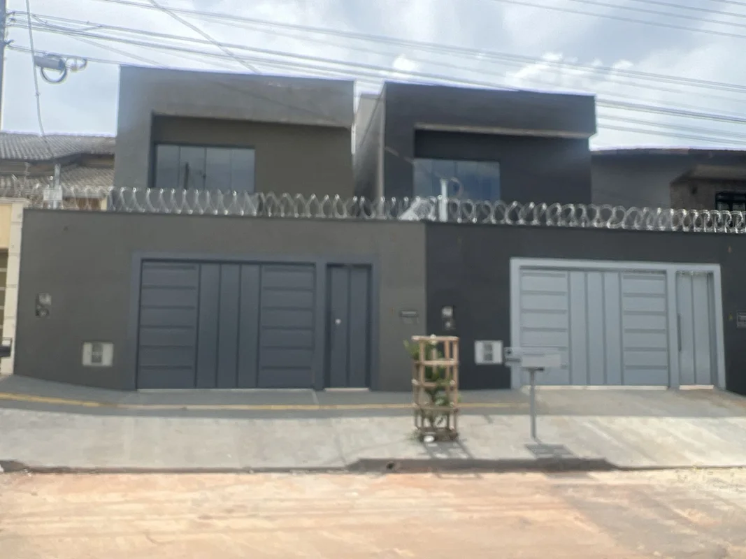 LINDÍSSIMO SOBRADO NO JARDIM ATLÂNTICO!!SUPER OPORTUNIDADESobrado em excelente l...