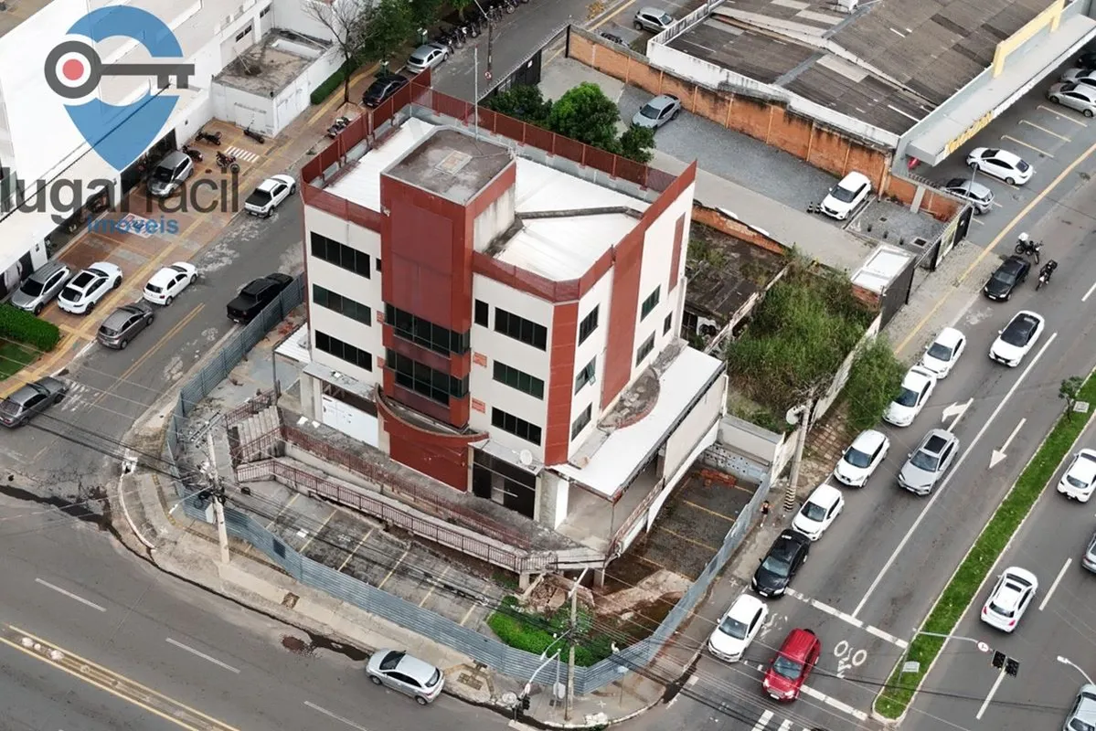 Prédio comercial à venda em localização estratégica, com grande potencial para c...