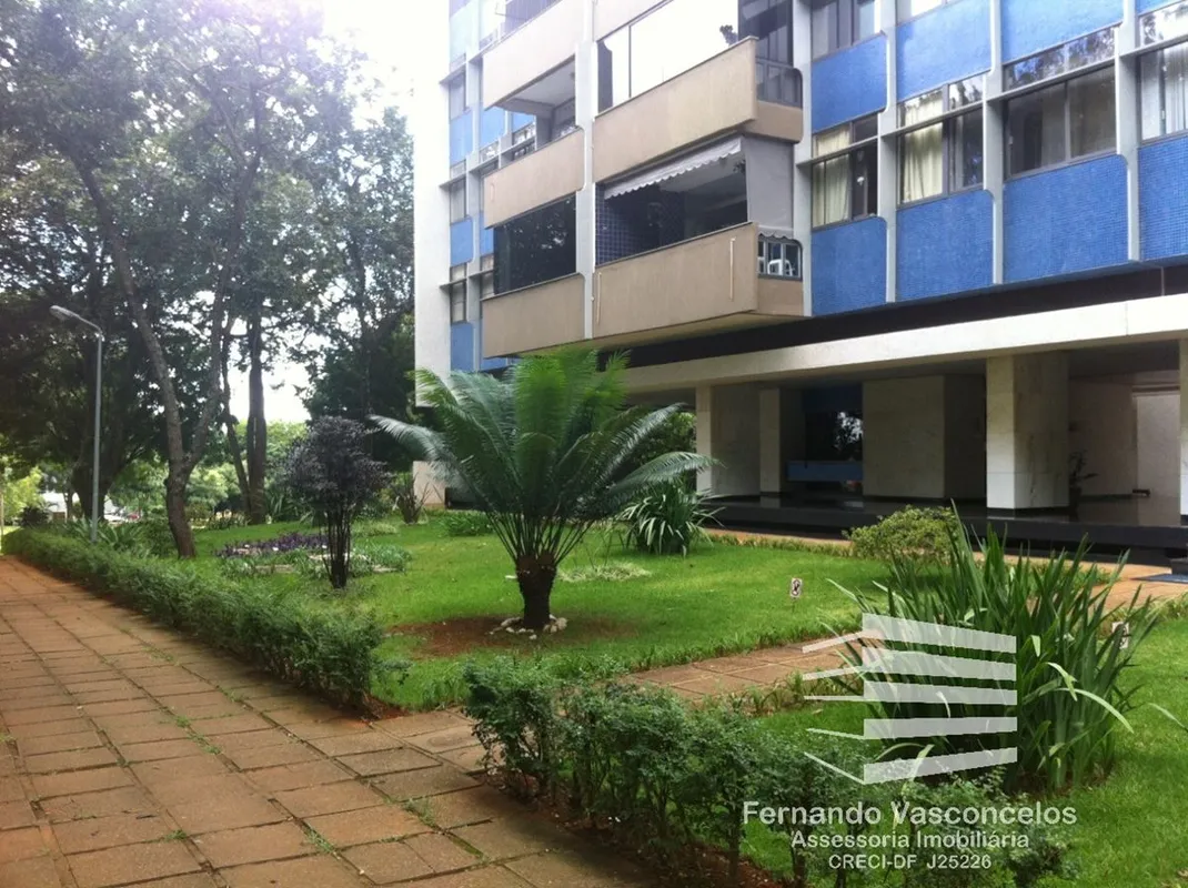 - Excelente localização - Ponta da Asa Norte - Próximo ao melhor do Comércio;- F...