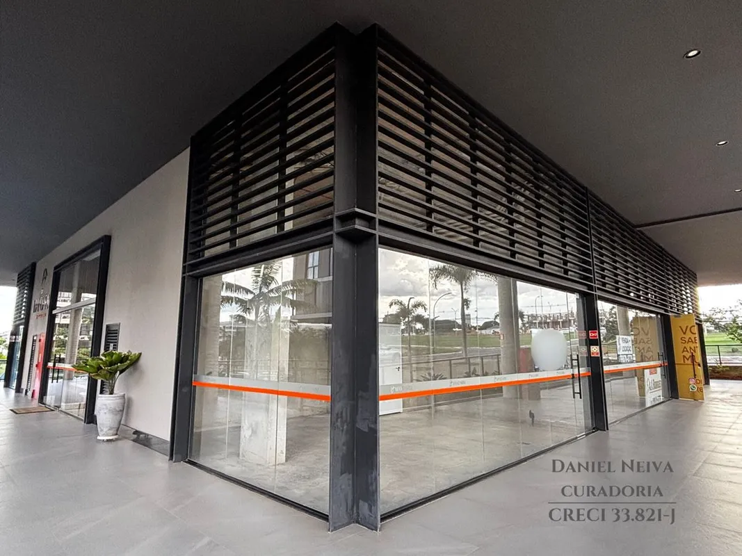 Chegou o momento de a sua empresa ter o endereço próprio que merece. Com 91,83m²...