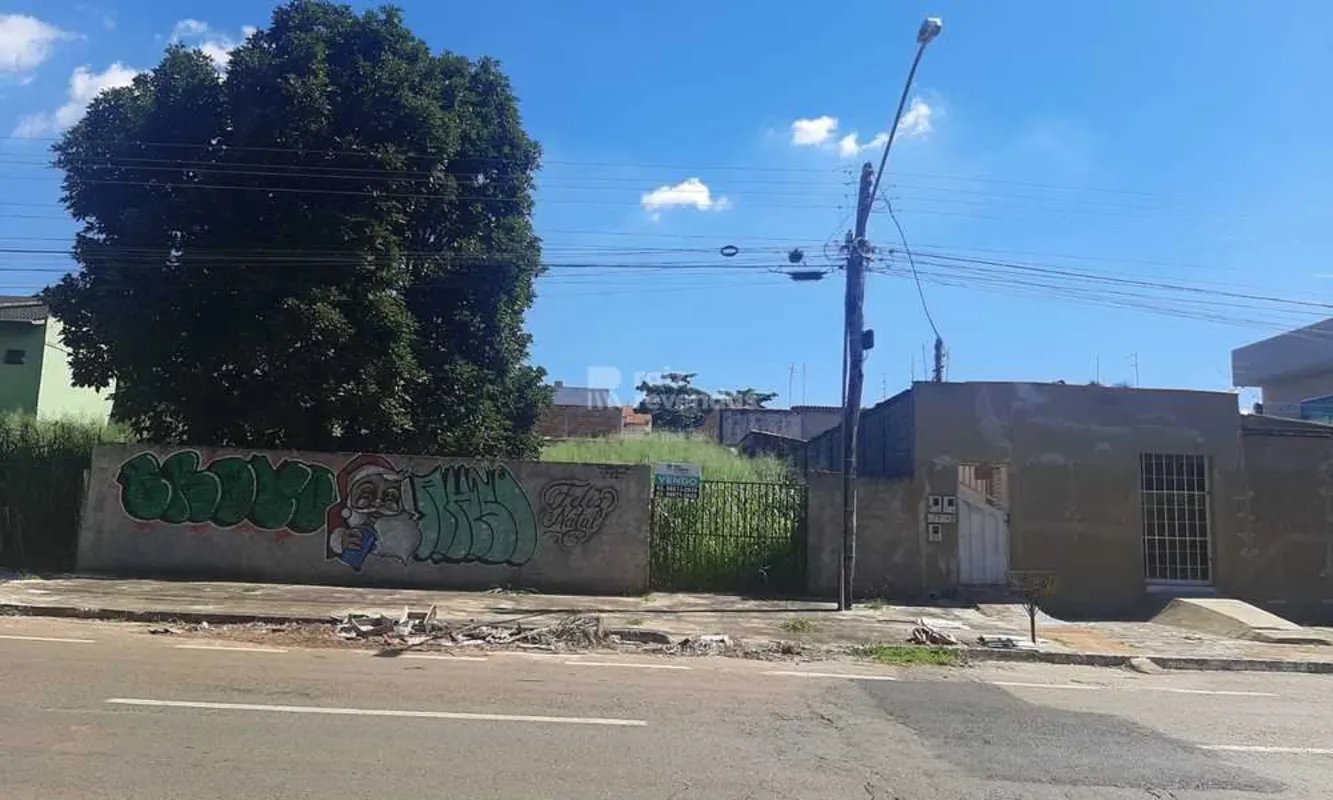 Oportunidade: lote na melhor localização , área nobre em frente ao lago do Jardi...