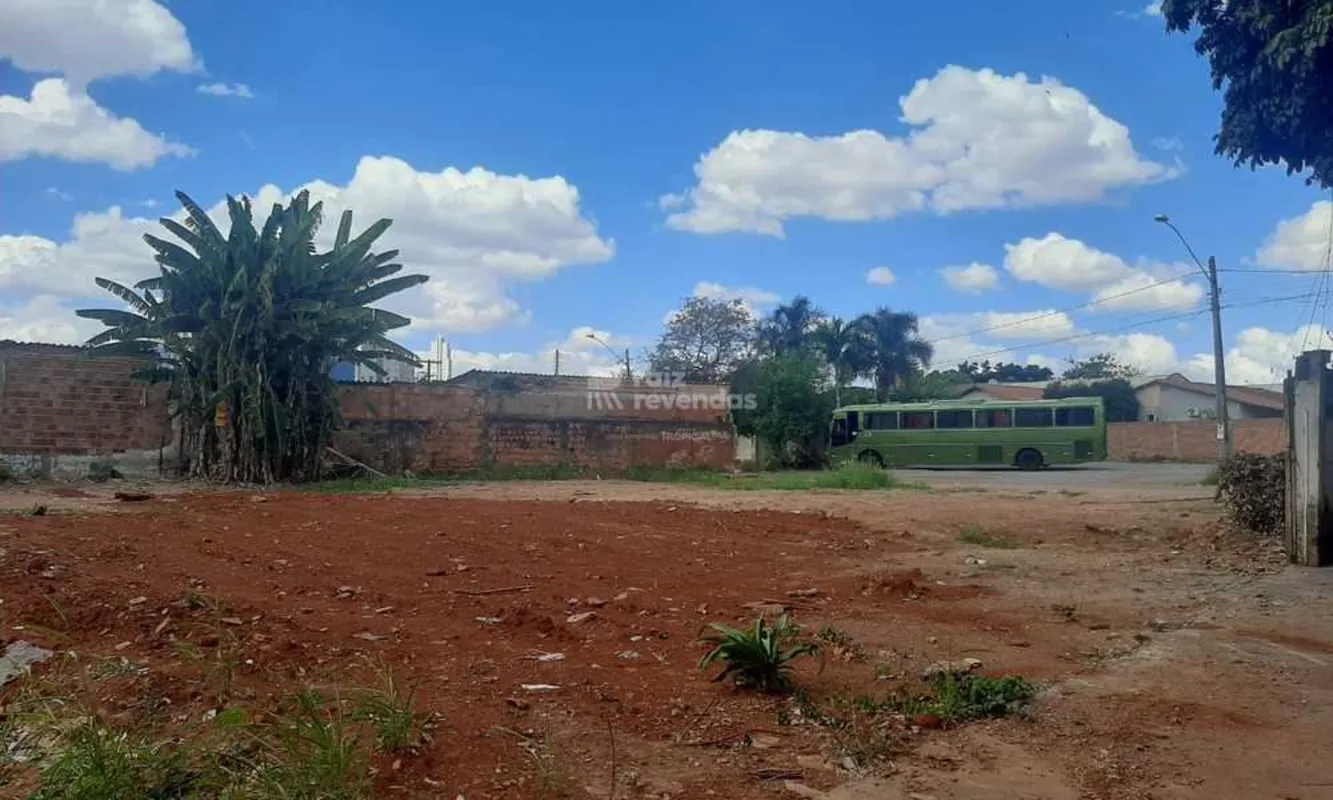 Excelente Lote de esquina localizado Próximo ao Restaurante 1008,Colégio Adventi...