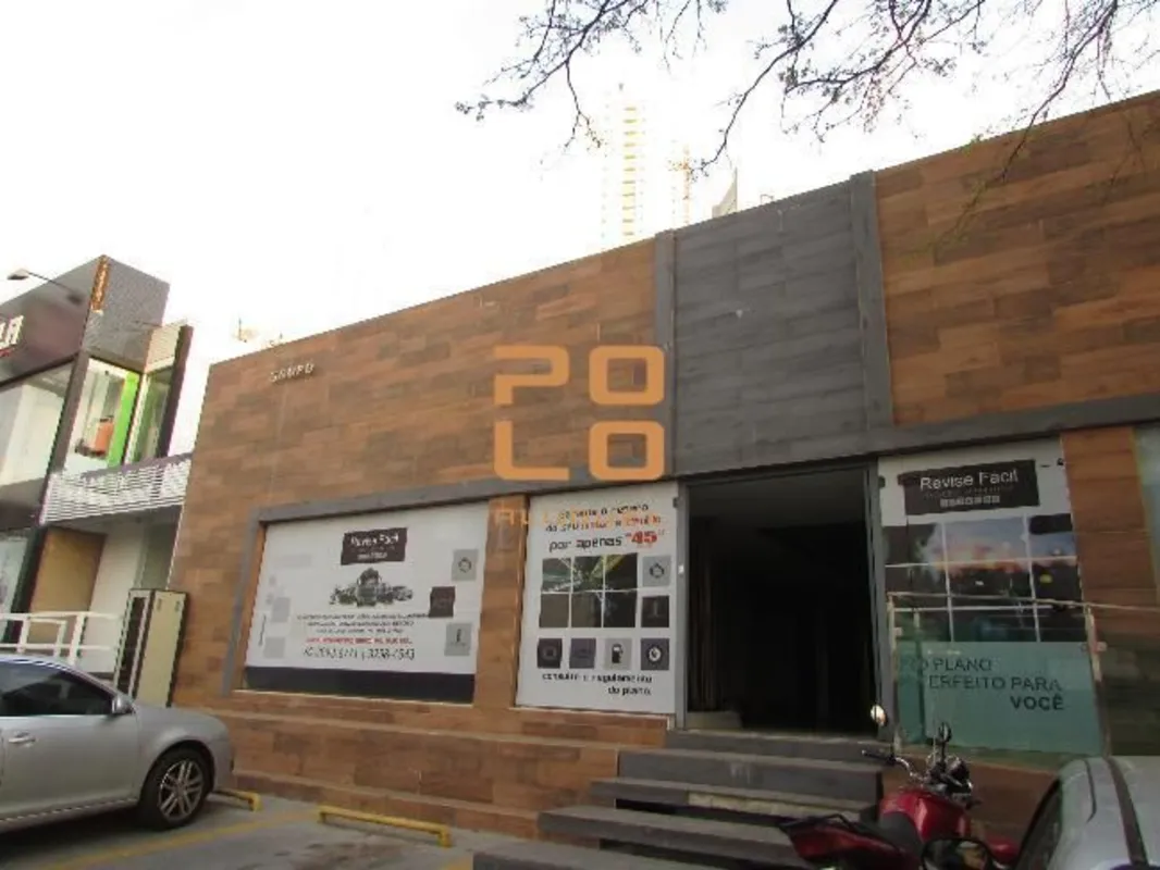 Loja para alugar no Setor Oeste, com 380 m² de área construída. Possui salão amp...