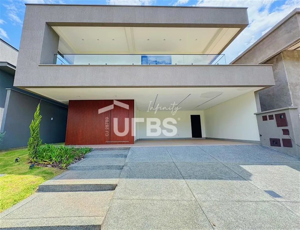 COD U-0011964 - Sobrado no Jardins BarcelonaBelíssima casa sobrado com área do t...