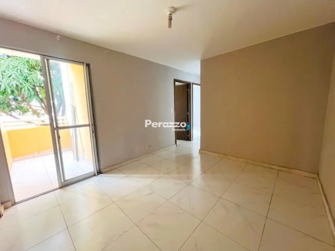 Excelente Apartamento Térreo no Jardins Mangueiral QC 03 por R$2.100,00. TAXA DE...
