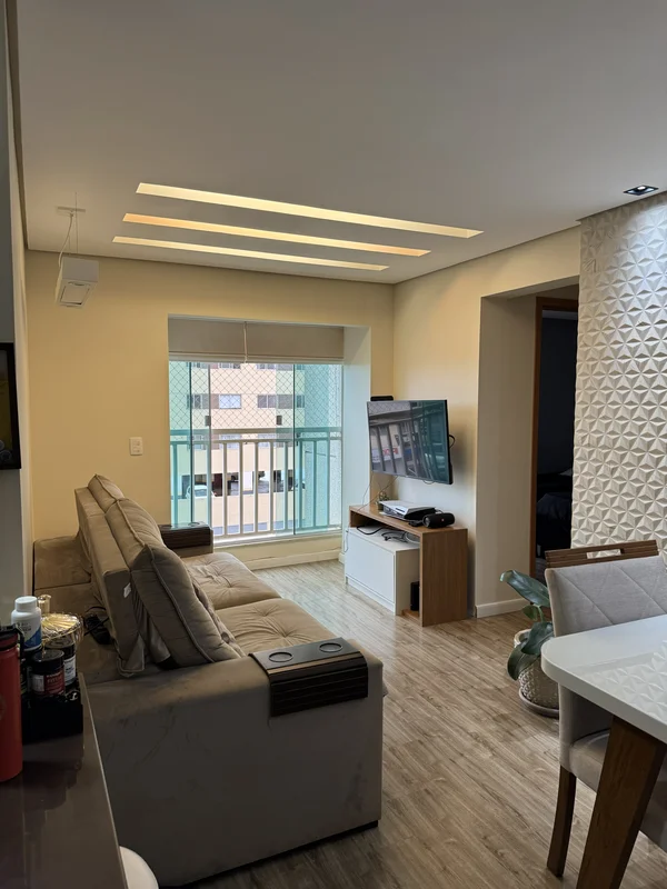 Imagine morar no residencial ventura, em um apartamento reformado , com todas as...