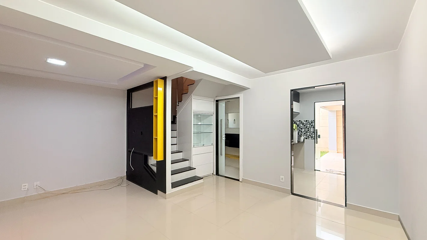 EXCELENTE CASA PARA LOCAÇÃO NA QC 02 – JARDINS MANGUEIRALÓtima oportunidade para...