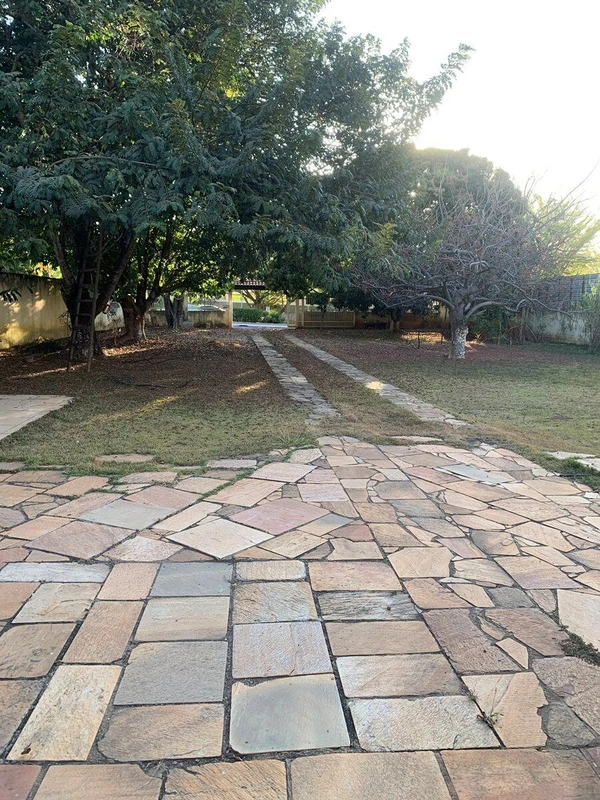 Seu refúgio perfeito no Condomínio Ouro Vermelho I! Se você busca tranquilidade,...