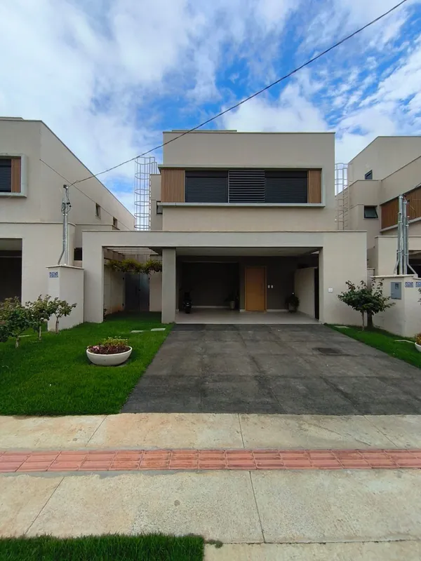 Casa Jardins Marselha - Fachada Azaleia. Belíssima casa com localização privileg...