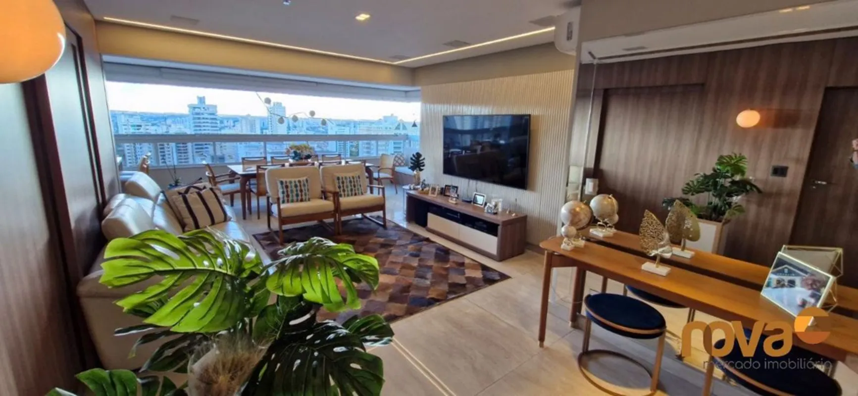 Apartamento com 3 quartos sendo 3 Suítes no Setor Bueno,andar alto,vista livre, ...