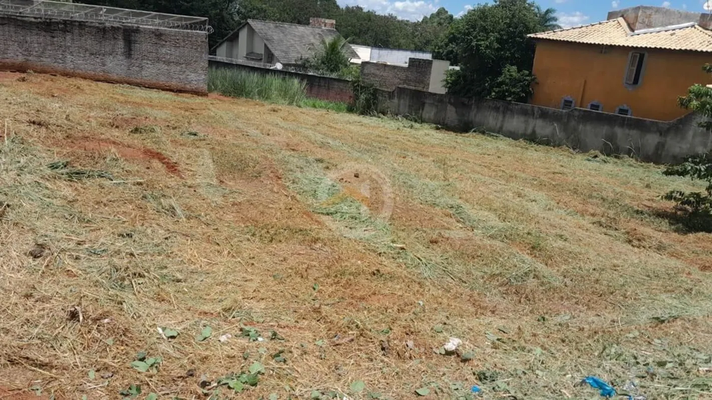 Lote Setor Jaó - OportunidadeLote amplo de 387m² murado em 02 ladosLote pronto p...
