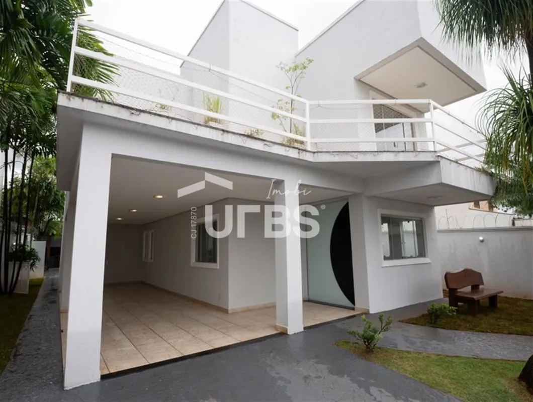 COD U-0031071 - Sobrado com localização privilegiada no desejado Setor JaóResidê...