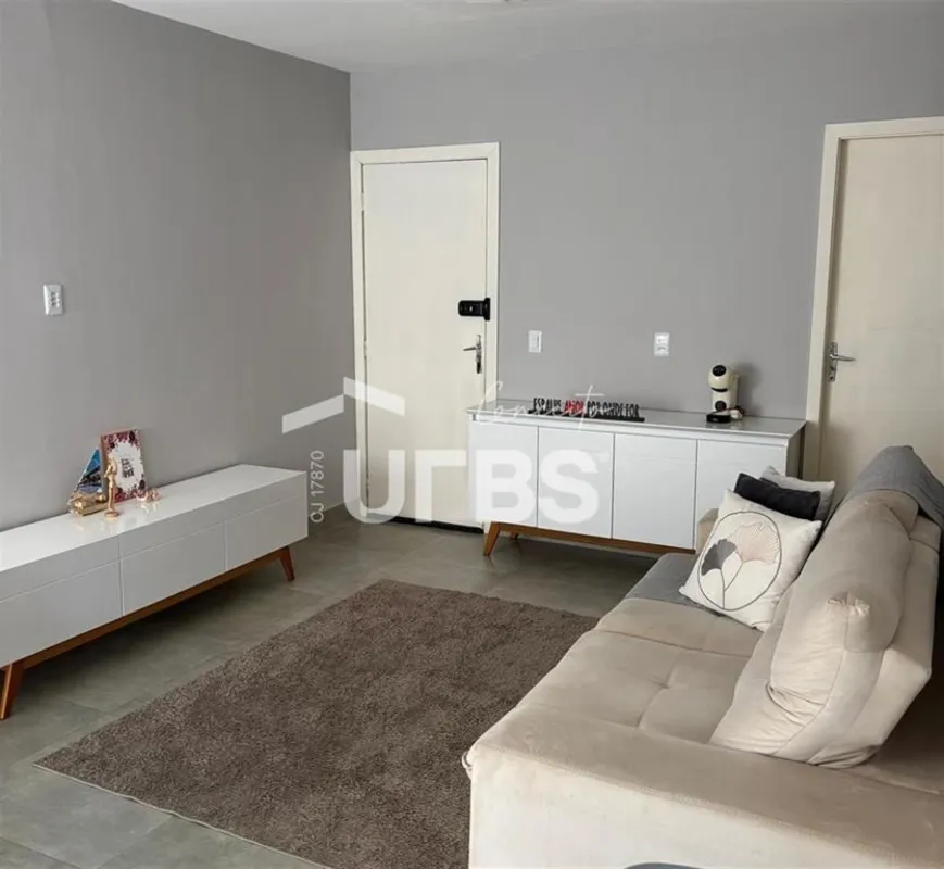 COD U-0031603 - Casa dos Sonhos Porteira Fechada no Residencial Flórida, Goiânia...
