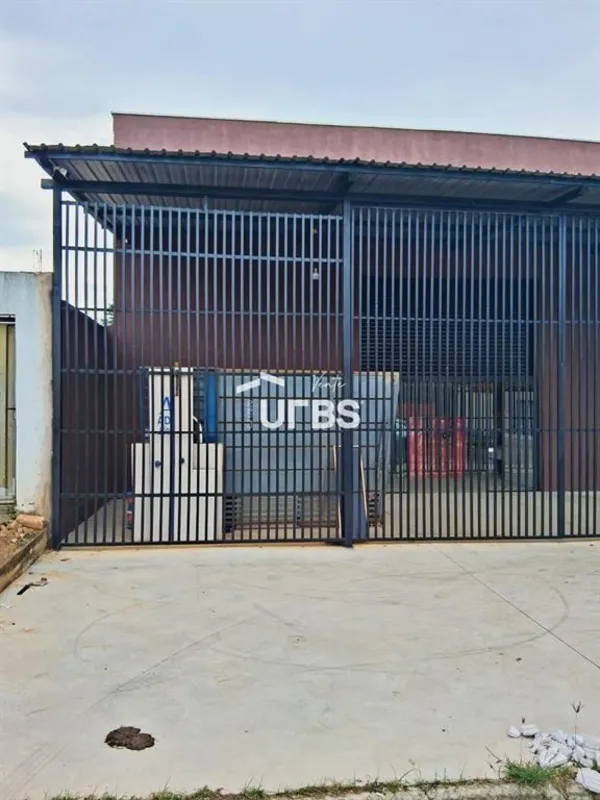 COD U-0030919 - Galpão à venda na Rua Araçari, no Setor Colina Azul, em Aparecid...