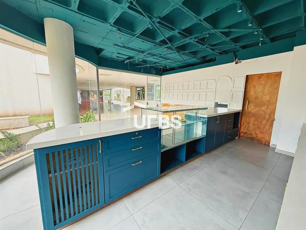 COD U-0030916 - Loja térrea com 53 m² em localização estratégica no Setor Oeste,...