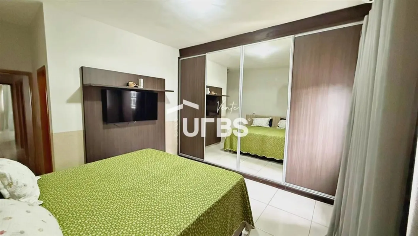 COD U-0030808 - Casa à venda com 158,39 m² de lote e 95,56 m² de construção, per...