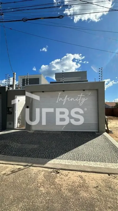 COD U-0025529 - ? URBS CERRADO APRESENTA: ?CASA A VENDAQUADRA: 207 sul•? ?3/4 se...