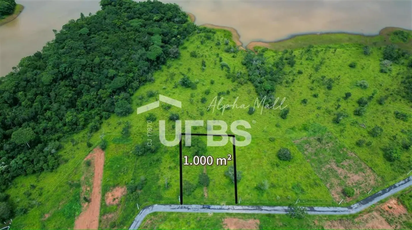 COD U-0030924 - Lote exclusivo no lago • 1.000 m² • Fundo definitivo para a água...
