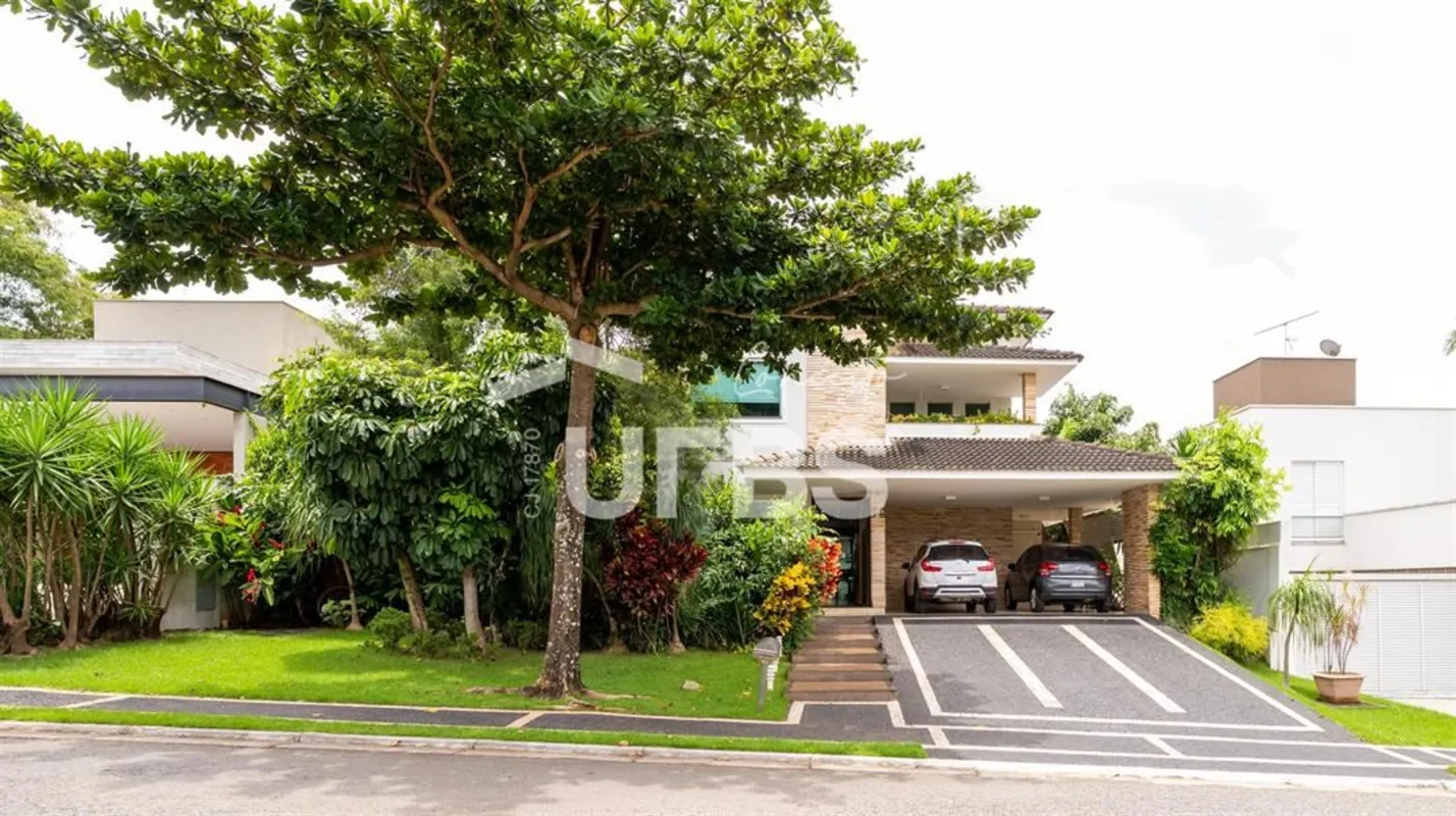 COD U-0030386 - No Jardins Milão. uma Casa sobrado, com área total de 726 m², se...