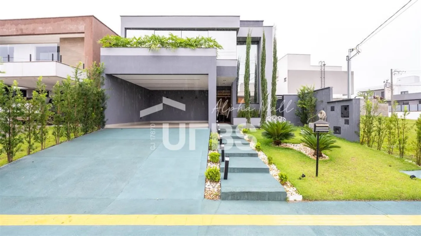 COD U-0030937 - Sobrado - Semimobiliado Terreno - 267,31 m²Construção - 202,39 m...