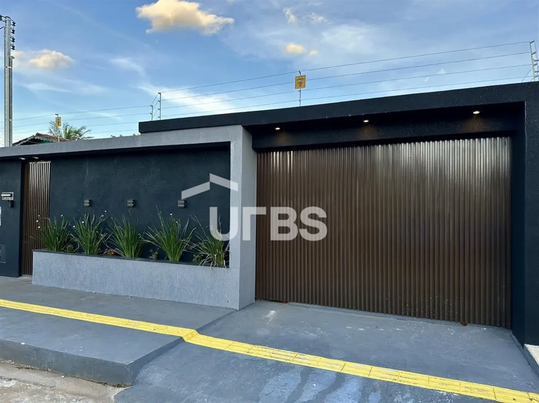 COD U-0030265 - Casa Térrea de Alto Padrão com Piscina e excelentes acabamentos ...