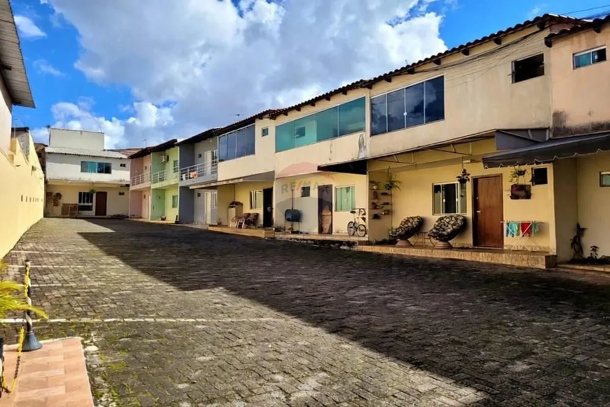 Somente R$ 220.000,00 á vista - Loft Duplex 2 quartos 2 banheiros 1 vaga em QSC1...