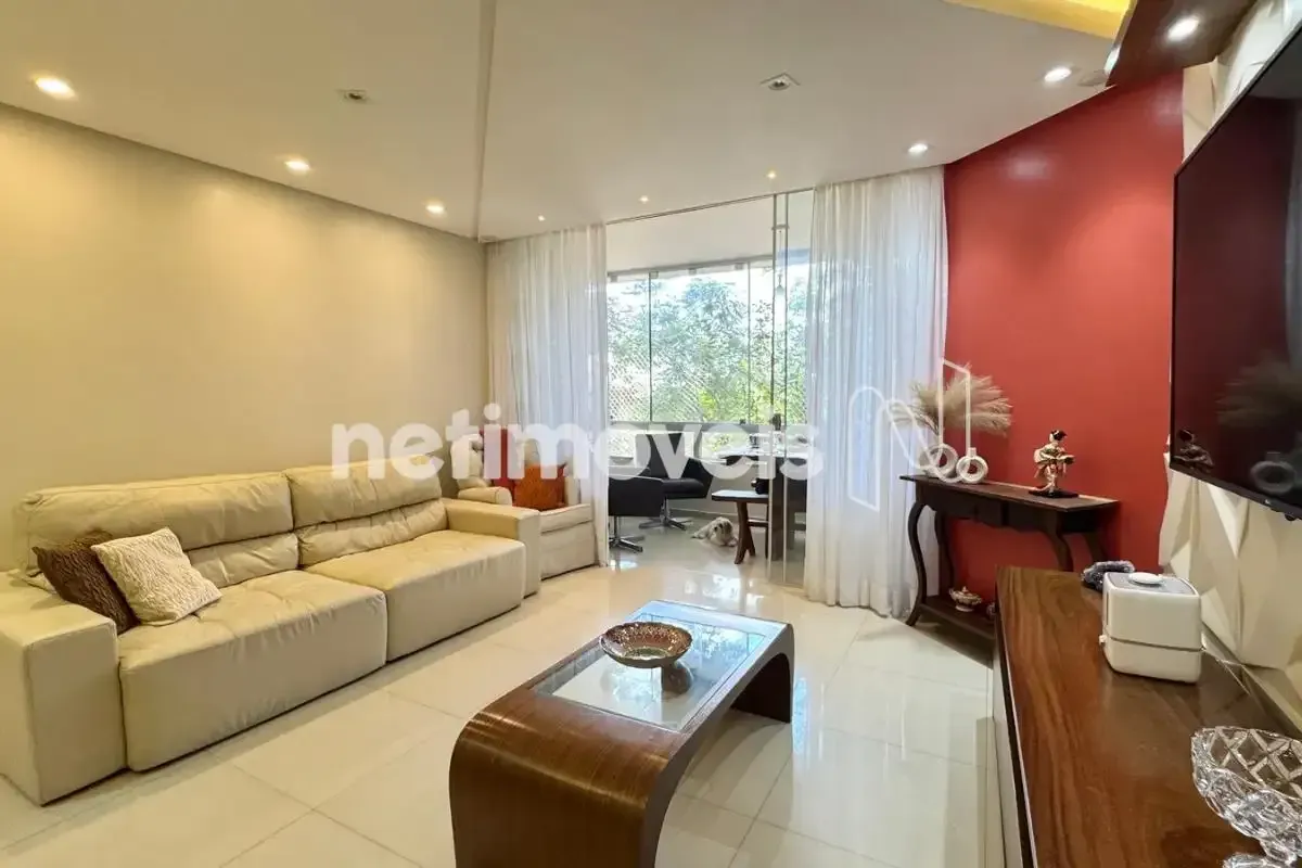 Apartamento 03 quartos - Nascente - Asa NorteLocalização:A SQN 304 oferece uma l...
