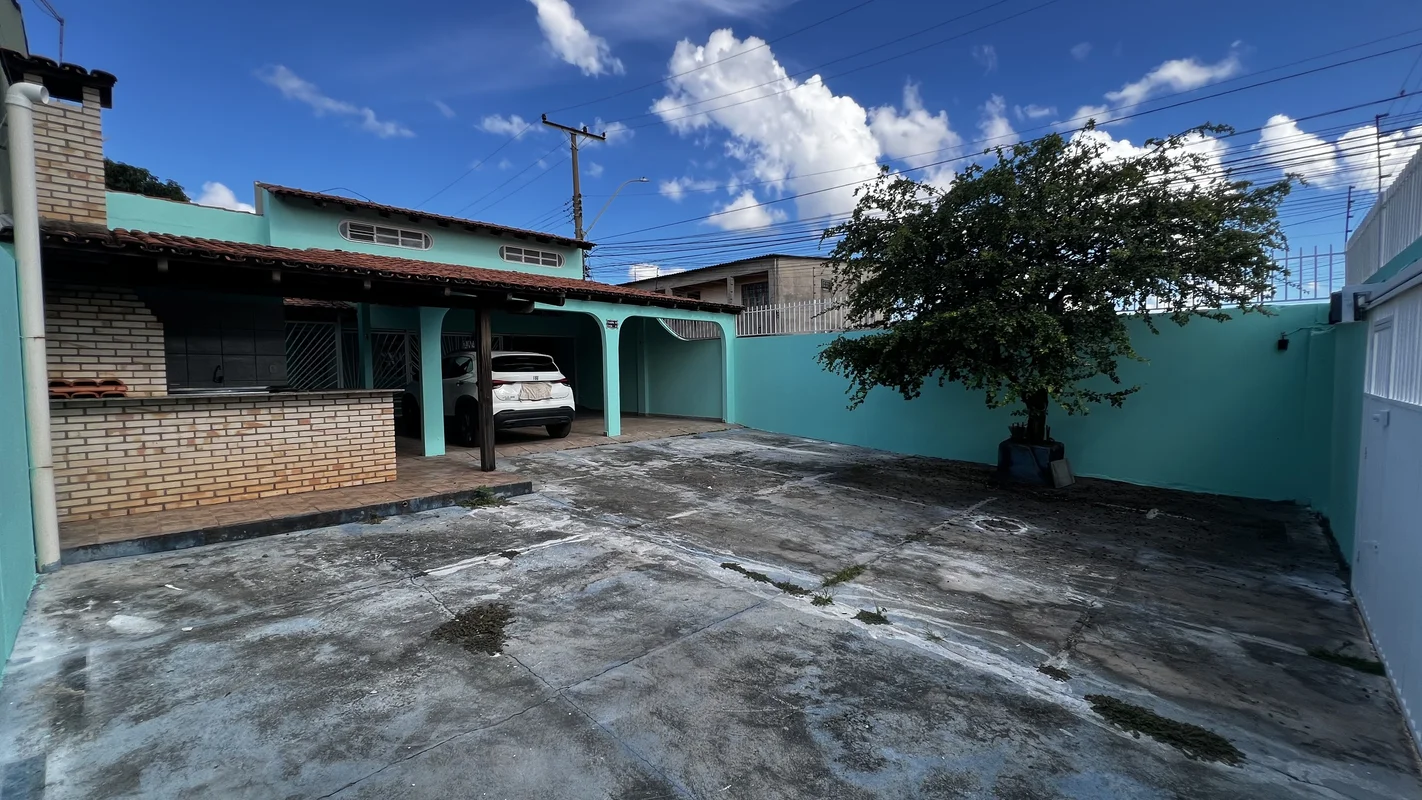 Casa 3 Qtos Setor Oeste Ac. Financiamento Ótima! casa toda na laje na quadra 20 ...