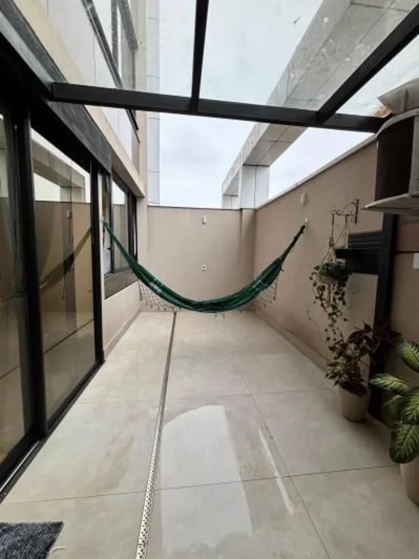 Leniér Curadoria Imobiliária vende Deslumbrante apto Localização privilegiadaSGC...